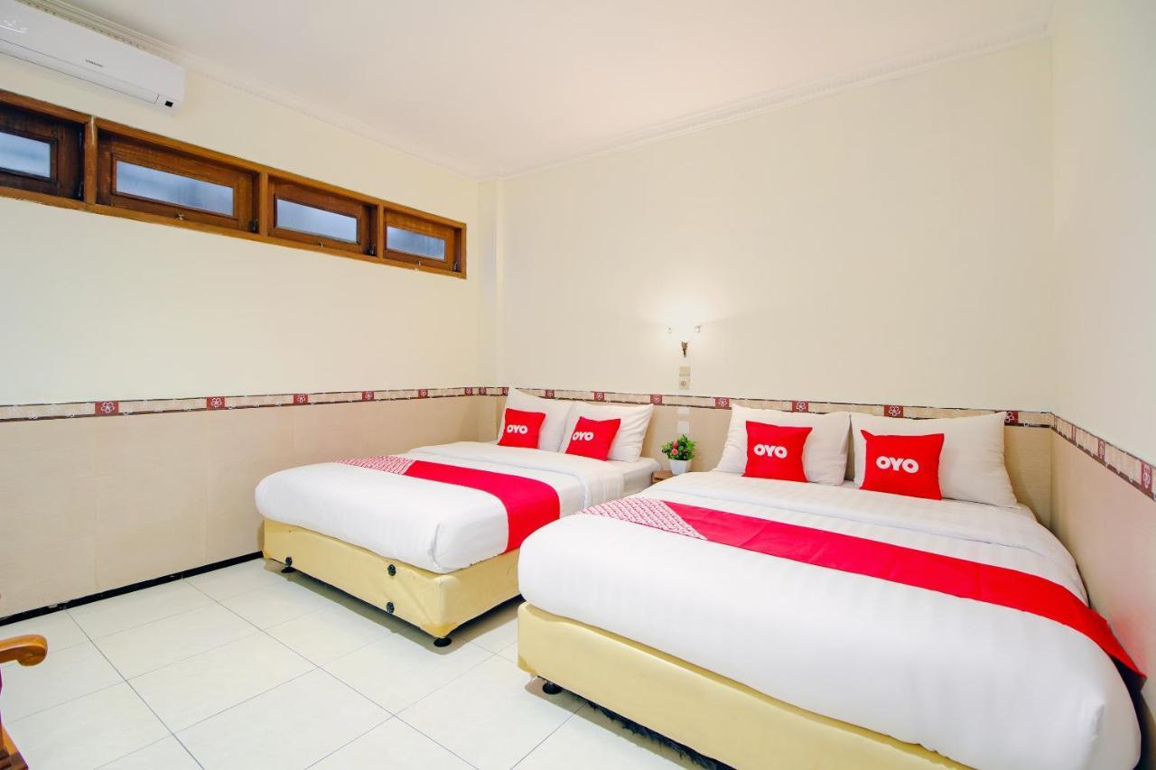 יוגיאקרטה Oyo 1683 Hotel Musafira Syariah מראה חיצוני תמונה
