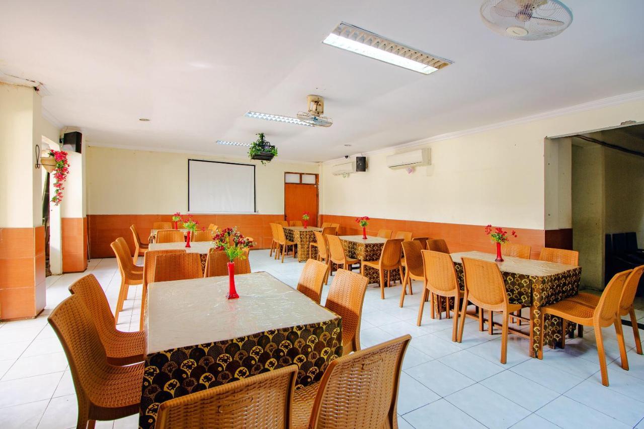 יוגיאקרטה Oyo 1683 Hotel Musafira Syariah מראה חיצוני תמונה