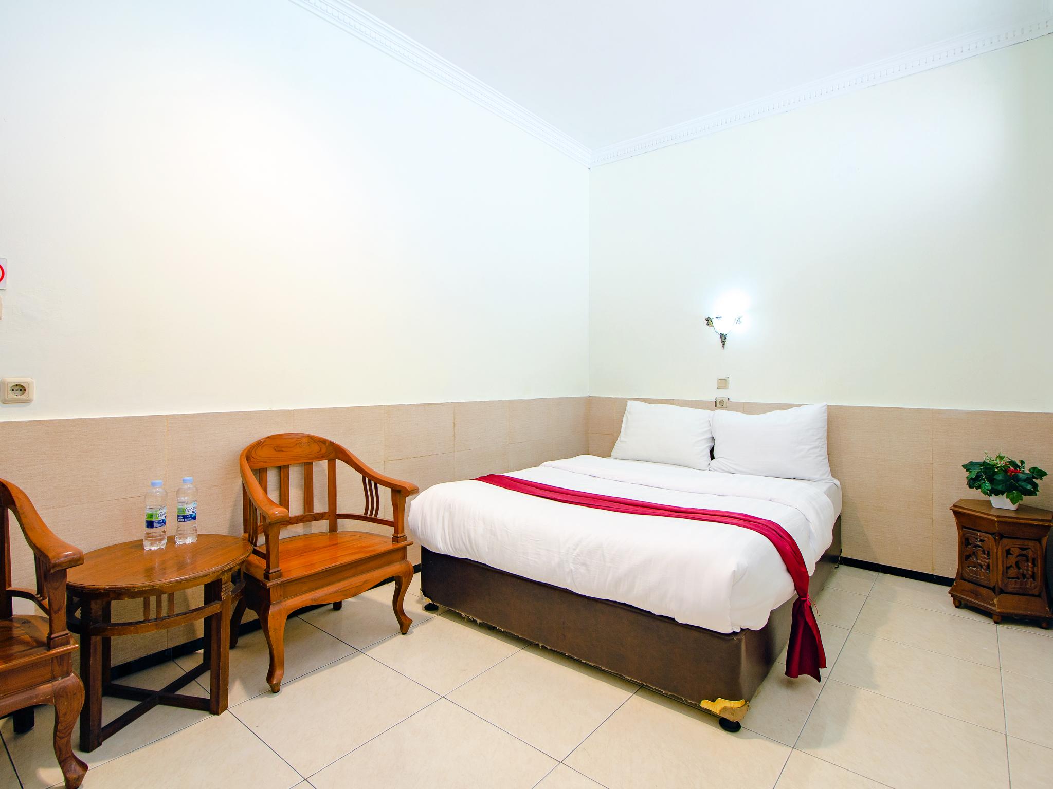 יוגיאקרטה Oyo 1683 Hotel Musafira Syariah מראה חיצוני תמונה