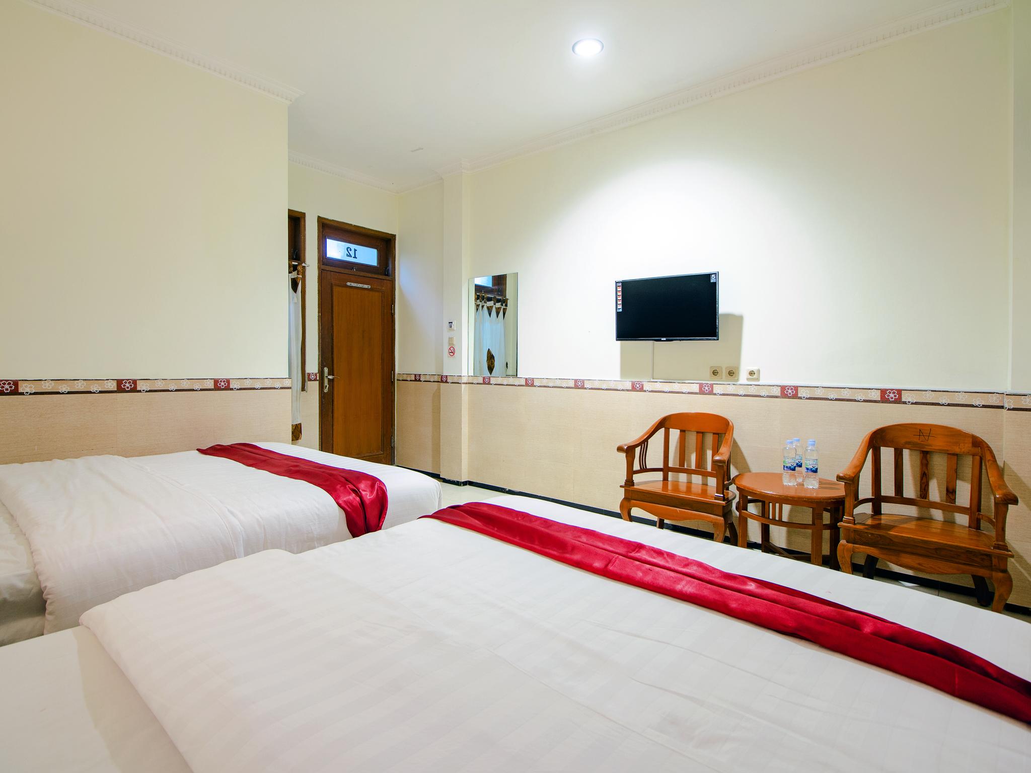יוגיאקרטה Oyo 1683 Hotel Musafira Syariah מראה חיצוני תמונה