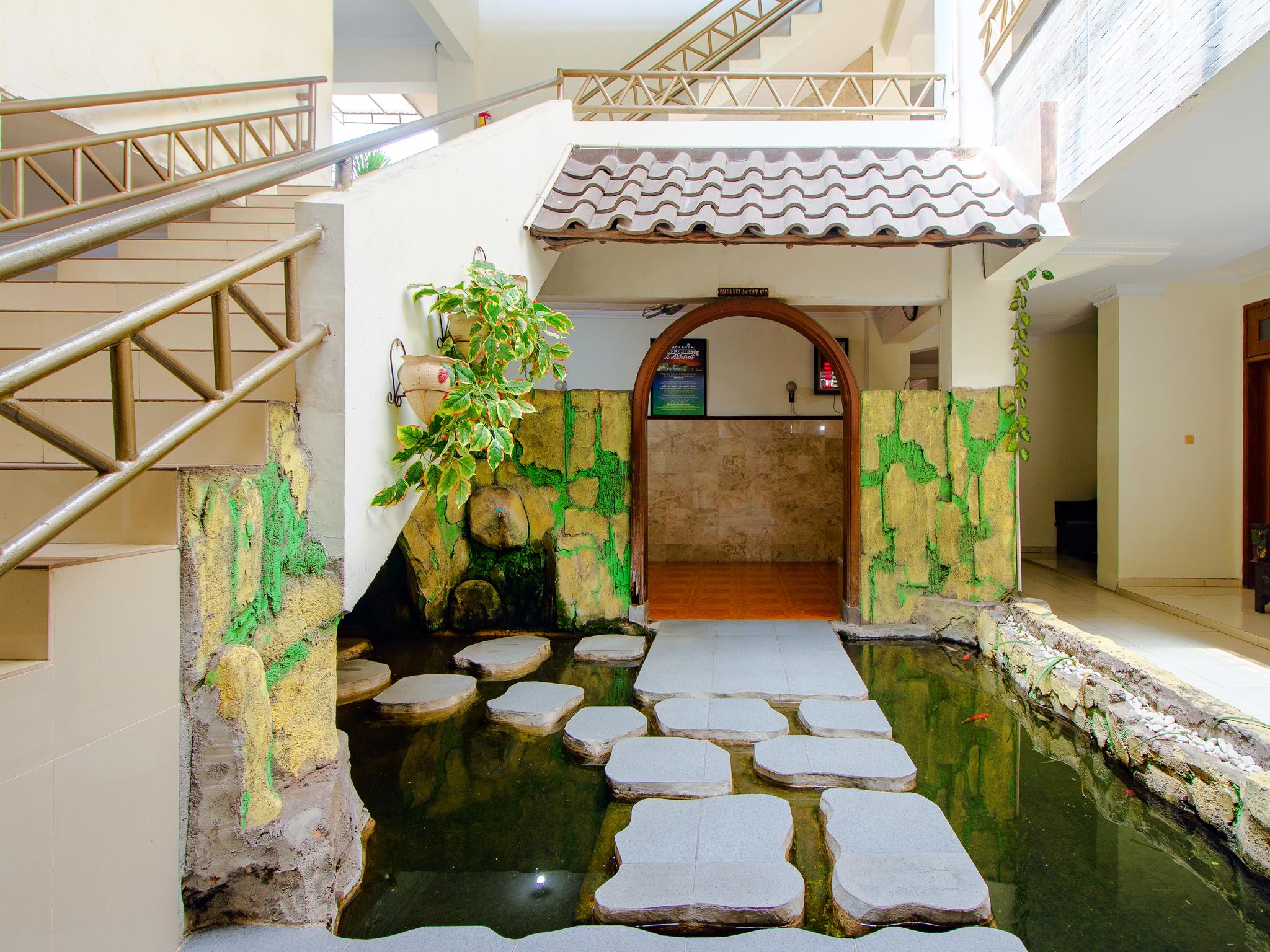 יוגיאקרטה Oyo 1683 Hotel Musafira Syariah מראה חיצוני תמונה