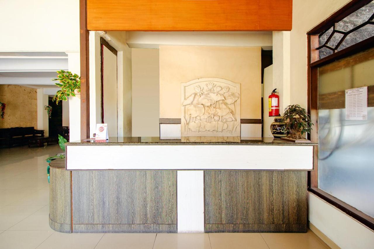 יוגיאקרטה Oyo 1683 Hotel Musafira Syariah מראה חיצוני תמונה