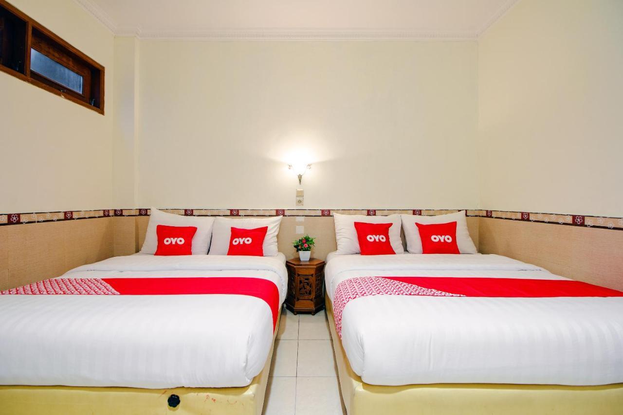 יוגיאקרטה Oyo 1683 Hotel Musafira Syariah מראה חיצוני תמונה